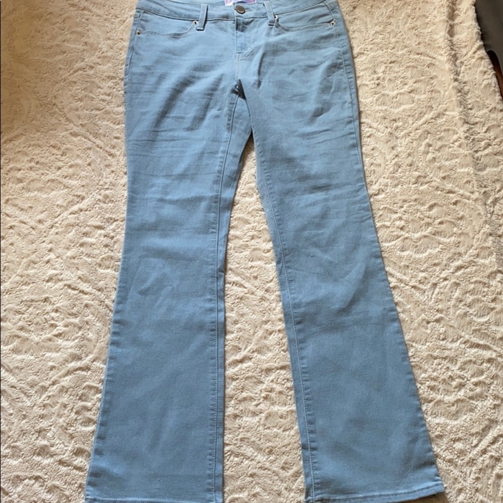 Woman’s flare begging Size 11
